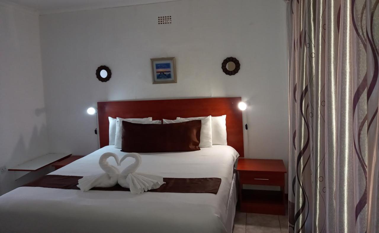 Rest Shade Bed And Breakfast Palapye Exteriér fotografie